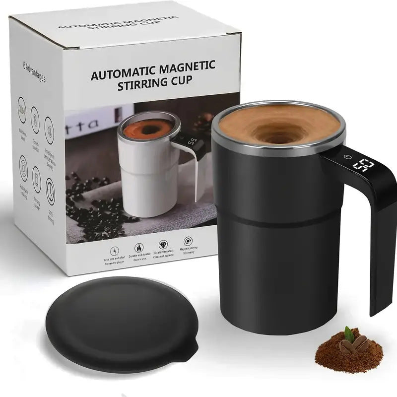 Automatic stirring cup