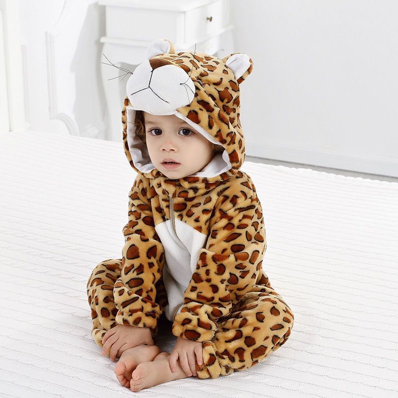 Autumn baby clothes